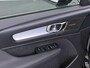 Volvo XC40 1.5 T5 Recharge Inscription VAN: 35.900,- VOOR: 33.877,- UW WKVOORDEEL: 2.023,- | HARMAN KARDON | ELECTR. STOELEN | UNIEKE KMSTAND | CAMERA | ELECTR. ACHTERKLEP | RIJKLAAR INCL. 12 MND BOVAG GARANTIE