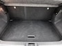 Renault Captur 1.0 90pk Intens | Trekhaak | Climate Control | Navigatie | Cruise Control | Parkeersensoren Voor + Achter | Trekhaak | LED Koplapmen | Keyless Entry/Start | 17" Lichtmetalen Velgen | Apple Carplay/Android Auto |
