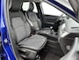 Renault Captur 1.0 90pk Intens | Trekhaak | Climate Control | Navigatie | Cruise Control | Parkeersensoren Voor + Achter | Trekhaak | LED Koplapmen | Keyless Entry/Start | 17" Lichtmetalen Velgen | Apple Carplay/Android Auto |