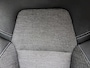 Renault Captur 1.0 90pk Intens | Trekhaak | Climate Control | Navigatie | Cruise Control | Parkeersensoren Voor + Achter | Trekhaak | LED Koplapmen | Keyless Entry/Start | 17" Lichtmetalen Velgen | Apple Carplay/Android Auto |