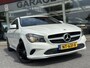 Mercedes-Benz CLA Shooting Brake 180 | AMG Velgen 18 inch | Cruise Control | Wegklapbare Trekhaak | Carplay | Half Lederen stoelen |