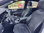 Mercedes-Benz B-klasse 250 e Business Solution AMG Limited VAN: 30.900,- VOOR: 28.877,- UW WKVOORDEEL: 2.23- | PANORAMA DAK | 360 CAMERA | SFEER VERLICHTING | ADAPTIEF CRUISE CONTROL | MEMORY OP STOEL | HEAD-UP DISPLAY | 12 MND BOVAG GARANTIE |