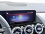 Mercedes-Benz B-klasse 250 e Business Solution AMG Limited VAN: 29.900,- VOOR: 26.877,- UW HERFSTVOORDEEL: 3.023,- PANORAMA DAK | 360 CAMERA | SFEER VERLICHTING | ADAPTIEF CRUISE CONTROL | MEMORY OP STOEL | HEAD-UP DISPLAY | 12 MND BOVAG GARANTIE |