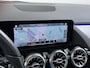 Mercedes-Benz B-klasse 250 e Business Solution AMG Limited VAN: 29.900,- VOOR: 26.877,- UW HERFSTVOORDEEL: 3.023,- PANORAMA DAK | 360 CAMERA | SFEER VERLICHTING | ADAPTIEF CRUISE CONTROL | MEMORY OP STOEL | HEAD-UP DISPLAY | 12 MND BOVAG GARANTIE |