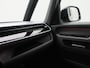 Volkswagen ID. Buzz Pro Limited Edition 210kW/286pk L1 79kWh | Lichtmetalen velgen 20" | Alarm | Achteruitrijcamera | Stoelverwarming | Stuurwiel verwarming | Privacyglass |