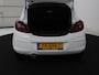 Opel Corsa 1.4-16V Cosmo | Navigatie | Bluetooth | Airco | 17" lichtmetalen velgen