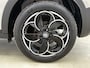 Alfa Romeo Junior Elettrica 156pk 54 kWh Automaat | Apple Carplay/Android Auto | Adaptieve Cruise Control | Climate Control | 18"LMV | LED | Parkeersensoren |