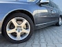 Volvo V70 2.4D Momentum Automaat | Leder | Panorama | Navigatie | Cruise | Climate | Stoelverwarming | Sensoren