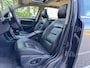Volvo V70 2.4D Momentum Automaat | Leder | Panorama | Navigatie | Cruise | Climate | Stoelverwarming | Sensoren