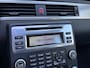Volvo V70 2.4D Momentum Automaat | Leder | Panorama | Navigatie | Cruise | Climate | Stoelverwarming | Sensoren