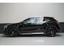 Mercedes-Benz GLA 200 Premium Plus AMG pakket | Leder | Sportstoelen | Camera | Navigatie | Unieke km-stand