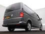 Volkswagen Transporter 2.0 TDI L2H1 Highline Automaat - LED - Bijrijdersbank - Laadruimte betimmering - Navigatie - Achterdeuren- Trekhaak