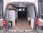 Volkswagen Transporter 2.0 TDI L2H1 Highline Automaat - LED - Bijrijdersbank - Laadruimte betimmering - Navigatie - Achterdeuren- Trekhaak