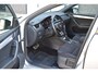 Skoda Octavia Combi 1.6 TDI Greentech Sport Business, Airco, Ecc, Navi, Camera.
