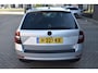 Skoda Octavia Combi 1.6 TDI Greentech Sport Business, Airco, Ecc, Navi, Camera.