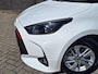 Toyota Yaris 1.5 Hybrid 115 Active Red Pack NL Auto Carplay Clima Cruise Nieuw Model