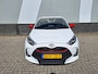Toyota Yaris 1.5 Hybrid 115 Active Red Pack NL Auto Carplay Clima Cruise Nieuw Model