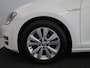 Volkswagen Golf 1.0 TSI Connected Series 115pk 6bak| Camera| navi| LM-velgen| extra getint glas