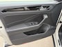 Volkswagen T-Roc 1.5 TSI 150pk DSG R-Line | Camera | Keyless | Elek. Achterklep | Dode hoek | Rijklaar incl. 1 jaar Bovag garantie
