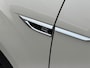 Volkswagen T-Roc 1.5 TSI 150pk DSG R-Line | Camera | Keyless | Elek. Achterklep | Dode hoek | Rijklaar incl. 1 jaar Bovag garantie