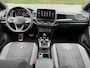 Volkswagen T-Roc 1.5 TSI 150pk DSG R-Line | Camera | Keyless | Elek. Achterklep | Dode hoek | Rijklaar incl. 1 jaar Bovag garantie