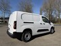 Opel Combo-e Electric L2 50 kWh 136pk | ACTIE | 8 jaar garantie | 2-zits | Warmtepomp | Verwarmbare voorstoelen | ECO LED koplampen | NAVI | Multimedia | Apple Carplay | Android Auto | Achteruitrijcamera | Parkeersensoren voor en achter | Dode hoek detectie | Digital cockpit | Stuurwielbediening | Bestuurdersstoel comfort | Houten afwerking laadruimte | Reservewiel |van €32.985 voor €26.895 ex. BTW rijklaar