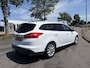 Ford Focus Wagon 1.0i Eco-Boost First Edition 6-Bak 126 PK. Mooie en zeer goed onderhouden auto !!! Distributieriem is vervangen !! Rijdt nieuw !