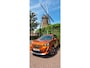 Peugeot e-2008 EV Allure Première 1 fase 50 kWh | Nappa Leder | Stoelverwarming | Camera | Warmtepomp | Orange Fusion