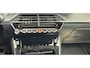 Peugeot e-2008 EV Allure Première 1 fase 50 kWh | Nappa Leder | Stoelverwarming | Camera | Warmtepomp | Orange Fusion