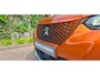 Peugeot e-2008 EV Allure Première 1 fase 50 kWh | Nappa Leder | Stoelverwarming | Camera | Warmtepomp | Orange Fusion