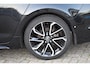 Toyota Corolla Touring Sports 2.0 Hybrid Executive | LED | Stoelverwarming | Trekhaak |