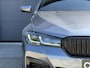 BMW 5-Serie Touring 530e M-Sport|Leer|H&K|Memory|19"