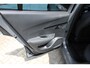 Peugeot 2008 GT | Active Safety Brake met camera en radar (automatisch noodremsysteem) met Distance Alert (waarschuwing dreigende aanrijding) | Advanced Active Safety Brake met camera en radar | Climate Control