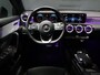 Mercedes-Benz A-klasse 180 AMG Sport [SCHUIFKANTELDAK, SFEERVERLICHTING, APPLE CARPLAY, ANDROID, SPORTSTOELEN, STOELVERWARMING, CAMERA, PDC V+A, CRUISE, CLIMATE, NIEUWSTAAT]