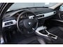 BMW 3-Serie 325i 6-Cilinder Handgeschakeld | 1e Eigenaar | Slechts 63.000 km | Onderhoud aanwezig | UNIEK!