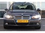 BMW 3-Serie 325i 6-Cilinder Handgeschakeld | 1e Eigenaar | Slechts 63.000 km | Onderhoud aanwezig | UNIEK!
