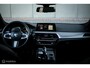BMW 5-Serie 520i M Pakket G30 | Schuifdak | Comfort Seats | HUD | NAP NL auto | Rijklaarprijs | Carbon Black | Camera |