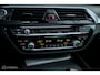 BMW 5-Serie 520i M Pakket G30 | Schuifdak | Comfort Seats | HUD | NAP NL auto | Rijklaarprijs | Carbon Black | Camera |