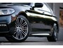 BMW 5-Serie 520i M Pakket G30 | Schuifdak | Comfort Seats | HUD | NAP NL auto | Rijklaarprijs | Carbon Black | Camera |