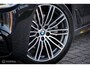 BMW 5-Serie 520i M Pakket G30 | Schuifdak | Comfort Seats | HUD | NAP NL auto | Rijklaarprijs | Carbon Black | Camera |