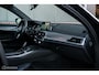 BMW 5-Serie 520i M Pakket G30 | Schuifdak | Comfort Seats | HUD | NAP NL auto | Rijklaarprijs | Carbon Black | Camera |