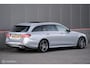 Mercedes-Benz E-klasse Estate 200 AMG Line | Panoramadak | Trekhaak | Sportstoelen | Adaptive Cruise | NAP NL auto | Rijklaarprijs |