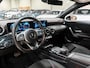 Mercedes-Benz A-klasse A200 AMG Limousine, Wide Screen, Navi, Voll Led, Camera, 19" AMG Velgen, PDC, Volledig Onderhouden