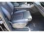 Audi RS Q8 4.0 TFSI Q8 quattro 600pk | Keramische remschijven | Alcantara hemel | Luchtvering | Bang & Olufsen premium audio | Elektrisch wegklapbare trekhaak | Stoelverwarming/ventilatie | Stuurverwarming | Achterbank verwarmd | Elektrisch verstelbare stoelen met memory | 360* Camera | Alcantara stuur | Keyless entry/start | Soft close | Stuurverwarming | Head-Up display |