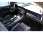 Audi RS Q8 4.0 TFSI Q8 quattro 600pk | Keramische remschijven | Alcantara hemel | Luchtvering | Bang & Olufsen premium audio | Elektrisch wegklapbare trekhaak | Stoelverwarming/ventilatie | Stuurverwarming | Achterbank verwarmd | Elektrisch verstelbare stoelen met memory | 360* Camera | Alcantara stuur | Keyless entry/start | Soft close | Stuurverwarming | Head-Up display |