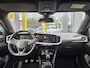 Opel Mokka 1.2 Ultimate | Alcantara Bekl | Camera | Park Sens. V + A | Stuur- en Stoelverwarming | Android Auto en Apple Carplay |