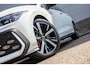 Volkswagen Golf GTE 1.5 eHybrid 272pk | Panoramadak | Trekhaak | Blackstyle | Matrix LED