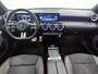 Mercedes-Benz A-klasse 250 e Star Edition AMG Line Inclusief 24 maanden Mercedes-Benz Certified garantie voor Europa.