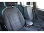 Volkswagen Tiguan 1.4 TSI ACT R-LINE Highline Automaat Panoramadak Advance Pakket Electrische achterklep Afneembare Trekhaak Etc.