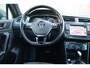 Volkswagen Tiguan 1.4 TSI ACT R-LINE Highline Automaat Panoramadak Advance Pakket Electrische achterklep Afneembare Trekhaak Etc.
